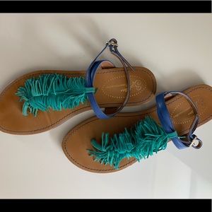 Fringe sandals